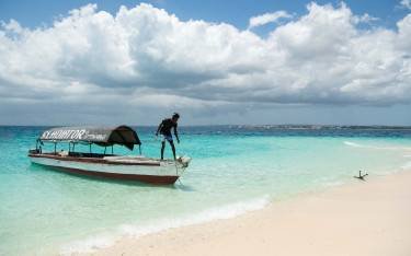 Prison Island & Nakupenda Sandbank Full-Day Tour - thumbnail 3