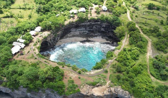 One Day, A Million Memories: Unlocking the Most Spectacular Side of Nusa Penida. - thumbnail 3