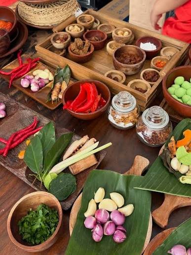 Zanzibar Spice Farm & Swahili Cooking Experience - Book on Tour Vigator